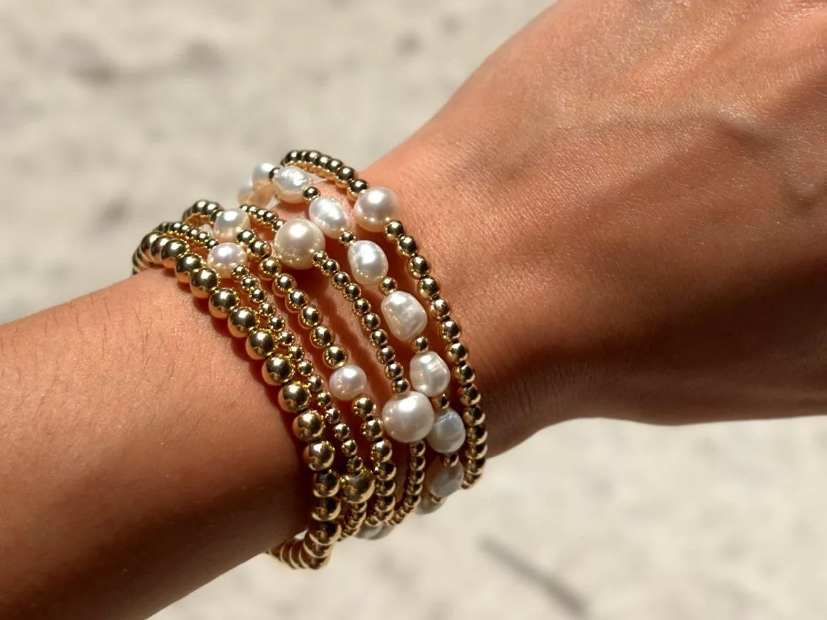 Alternating Pearl Bead Bracelet Set